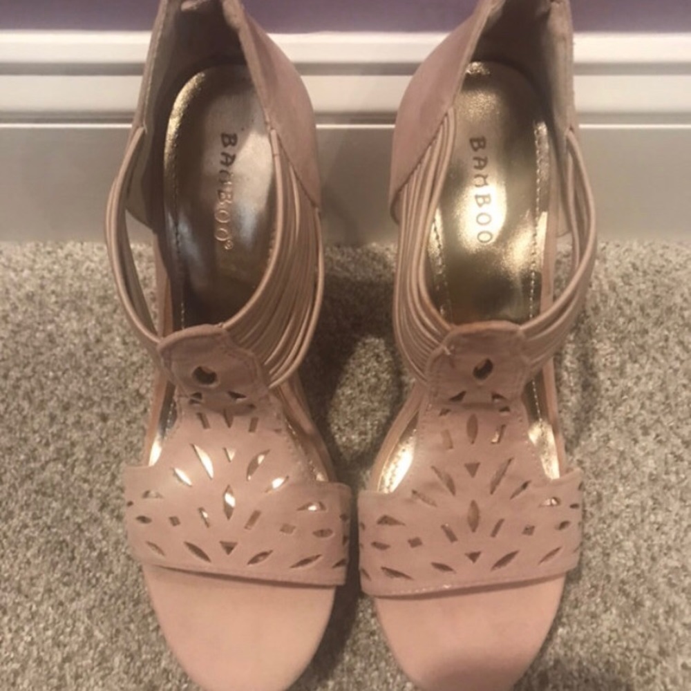 Women’s Bamboo Wedges Size 8